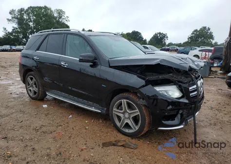 2016 Mercedes-Benz Gle 550E 4Matic z USA, uszkodzony, nr VIN 4JGDA6DB1GA739133